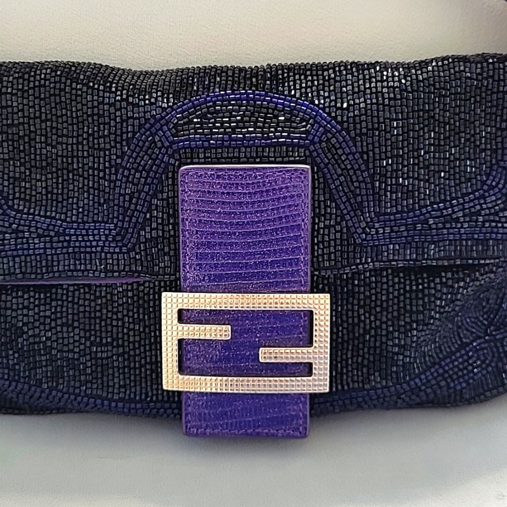 FENDI Baguette Bag